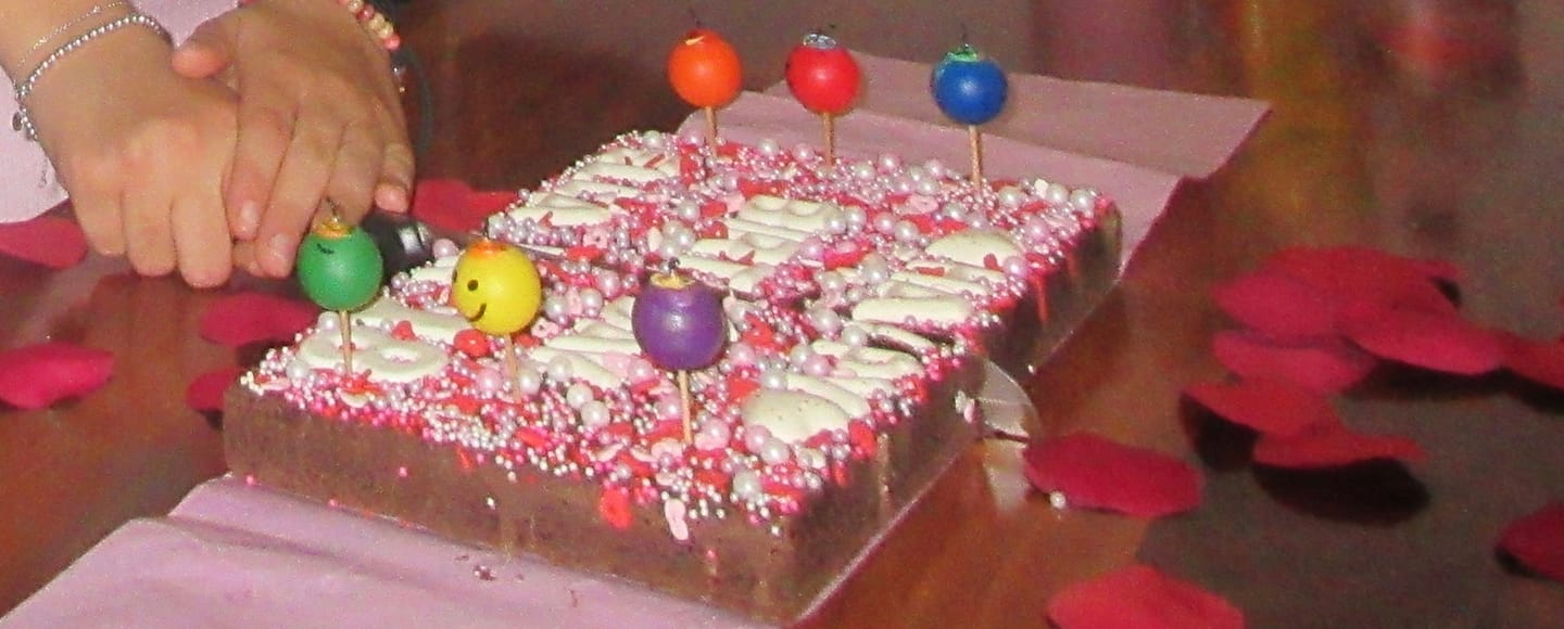 Customer photo review of Birthday Brownie · Large