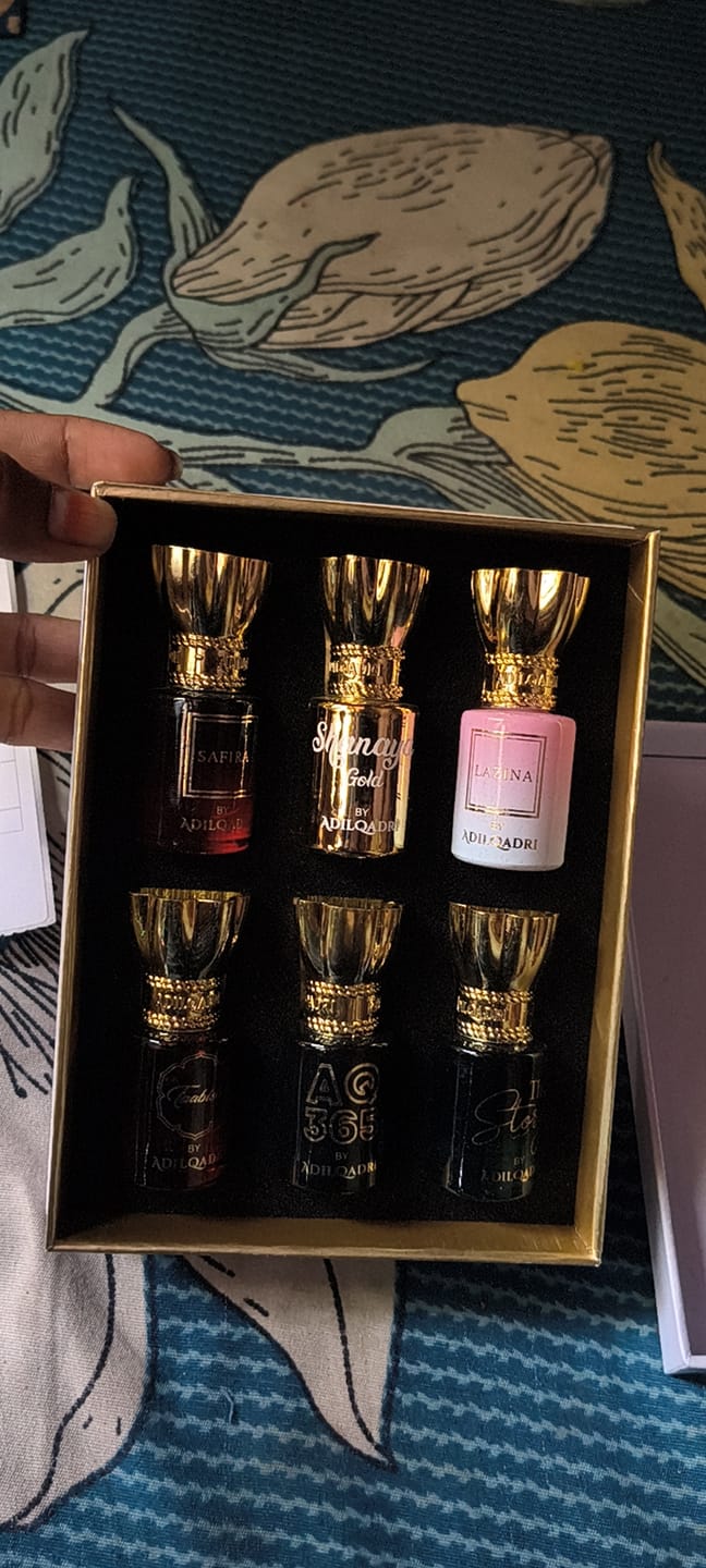 Customer photo review of Essensia Luxury Attar Perfume Gift Set (6 x 5.5Ml)