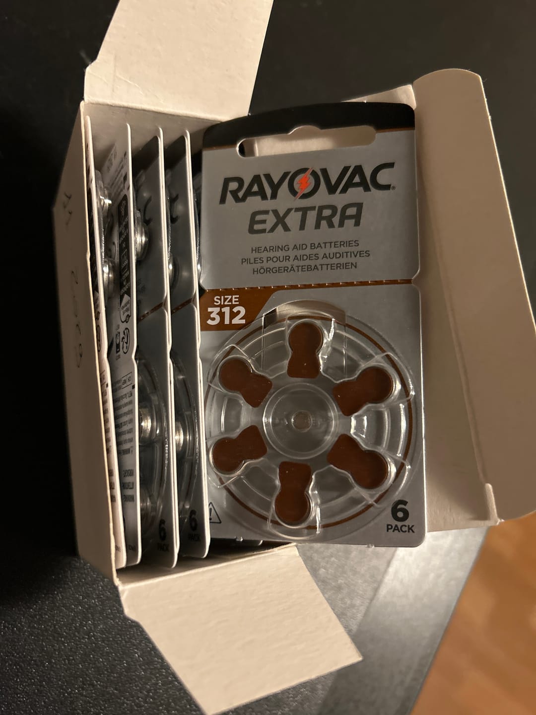 Customer photo review of Rayovac Extra 312, 84 Batterie Per Apparecchi Acustici, 14 Blister da 6 Pile