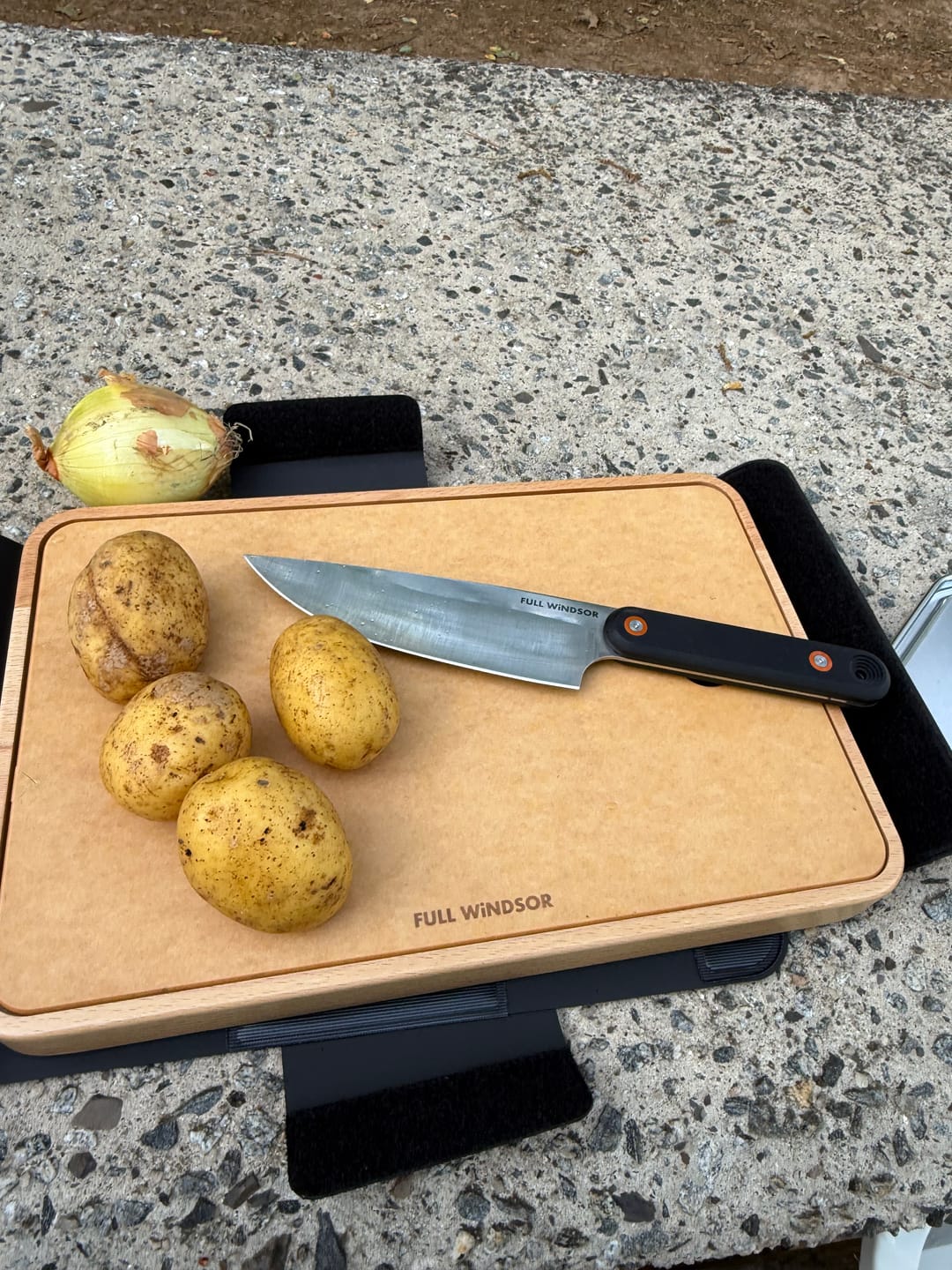 Customer photo review of MagKnives - Dual Magnetic Cutting Board and Knife Set