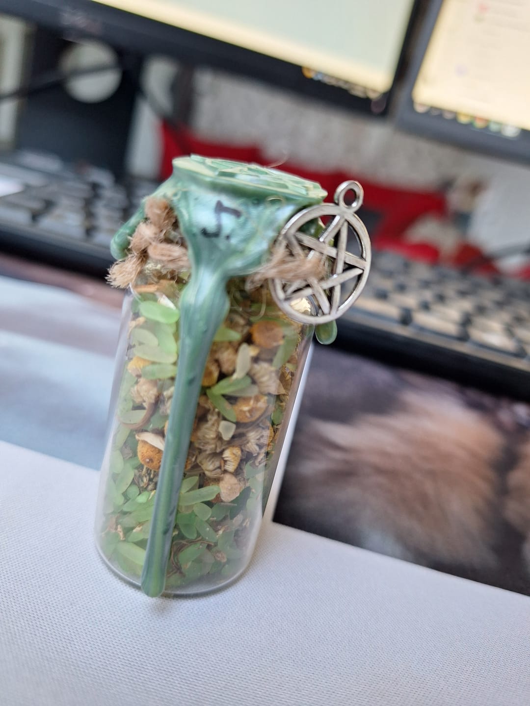 Customer photo review of Spelljar "Erfolg"
