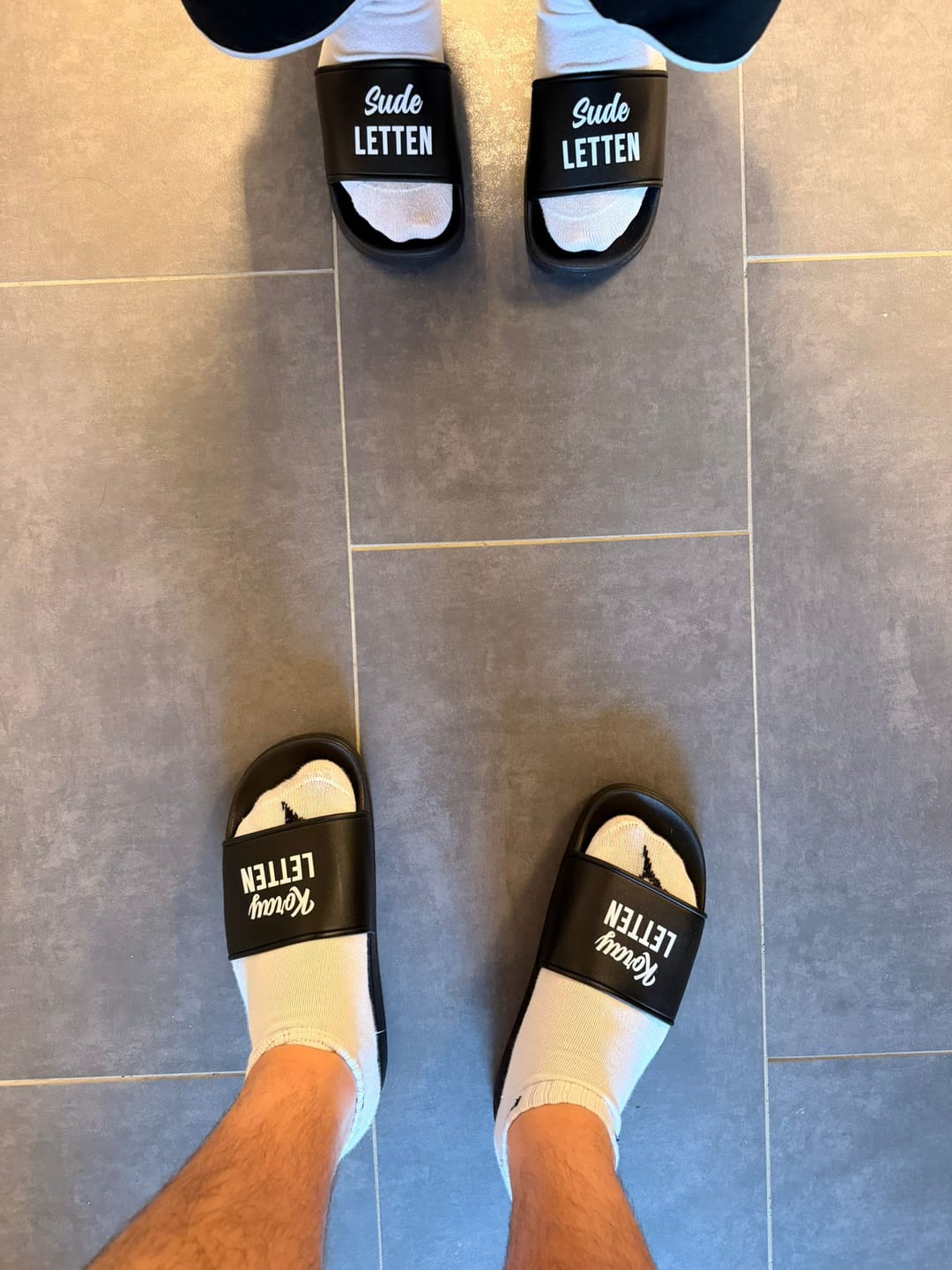 Customer photo review of Deine Letten - Personalisierte Badeschlappen mit Name