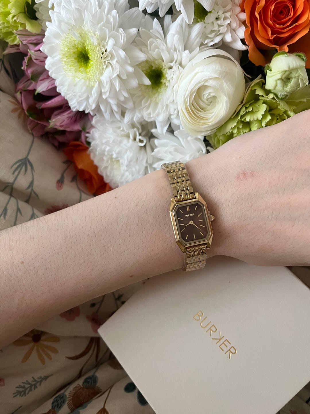 Customer photo review of Isabell Petite Gold Brown