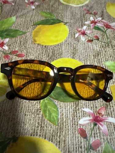 Customer photo review of Classic Wood Black