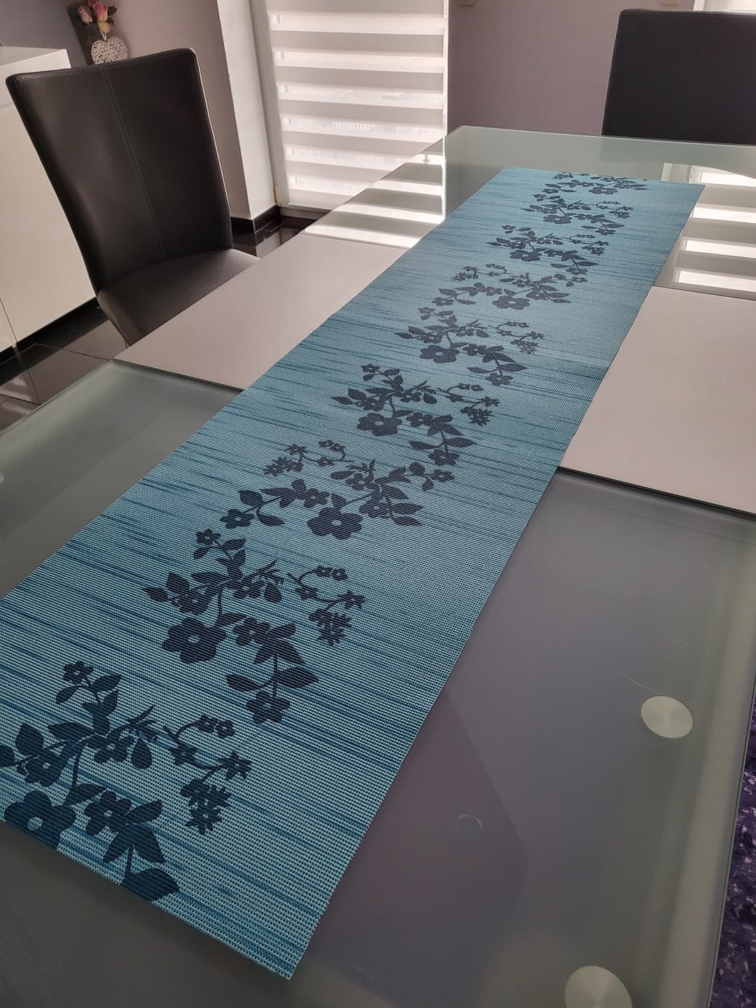 Customer photo review of Miami Tischläufer Sunrise Floral aquablau