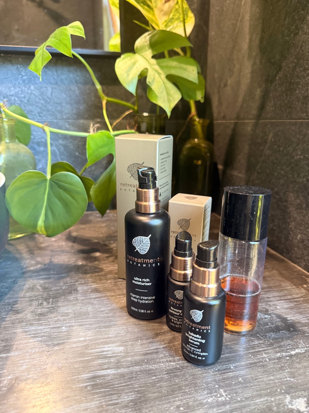Customer photo review of Kakadu Brightening Serum (FREE)