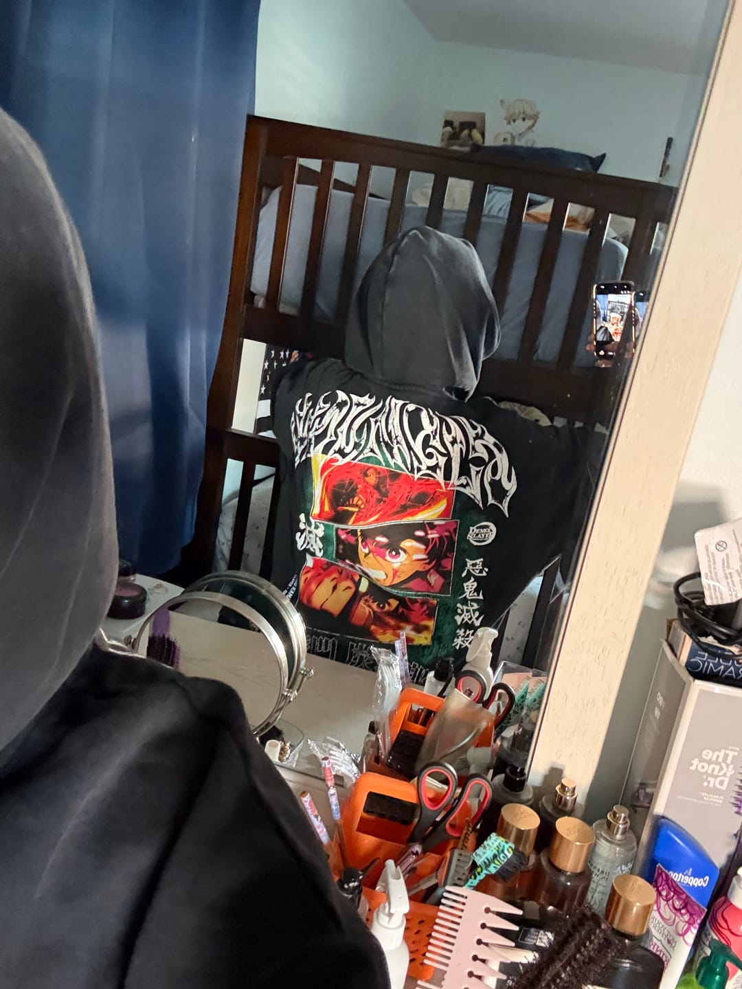 Customer photo review of 5068 - Demon Slayer: Kimetsu no Yaiba - Hoodies