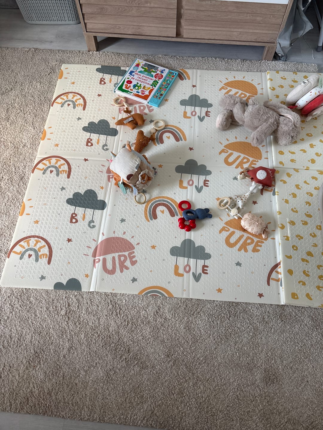 Customer photo review of Tapis Anti-Choc : Créez un grand espace de jeu !