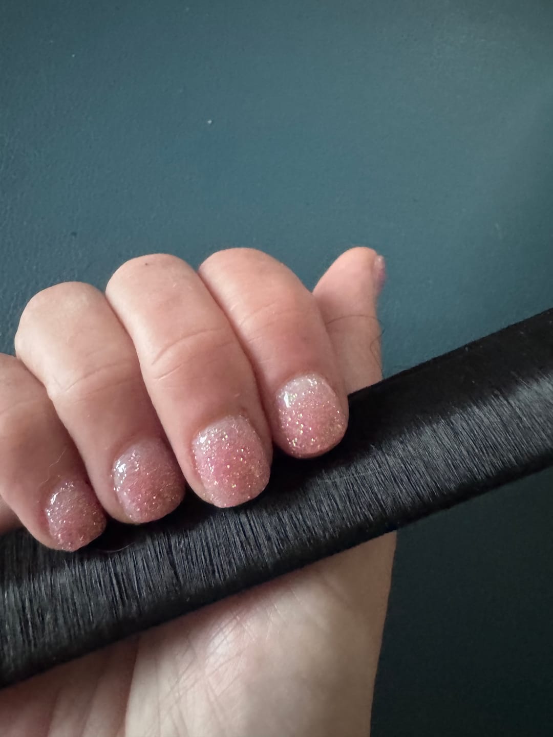 Customer photo review of Rose Sparkle Dipping Powder