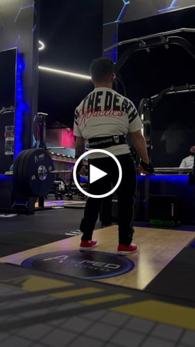 Customer video review of Origins Oversized Tee