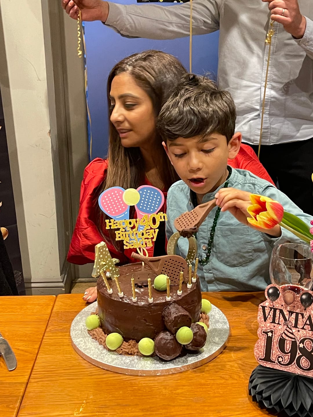 Customer photo review of Nine Caramel Filled Chocolate Tennis Balls