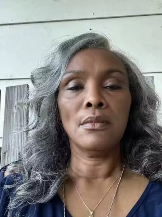 Customer photo review of Luvwin 13x4 Salt And Pepper Wavy Glueless Gray Color Pre-Cut Lace Wig Human Hair