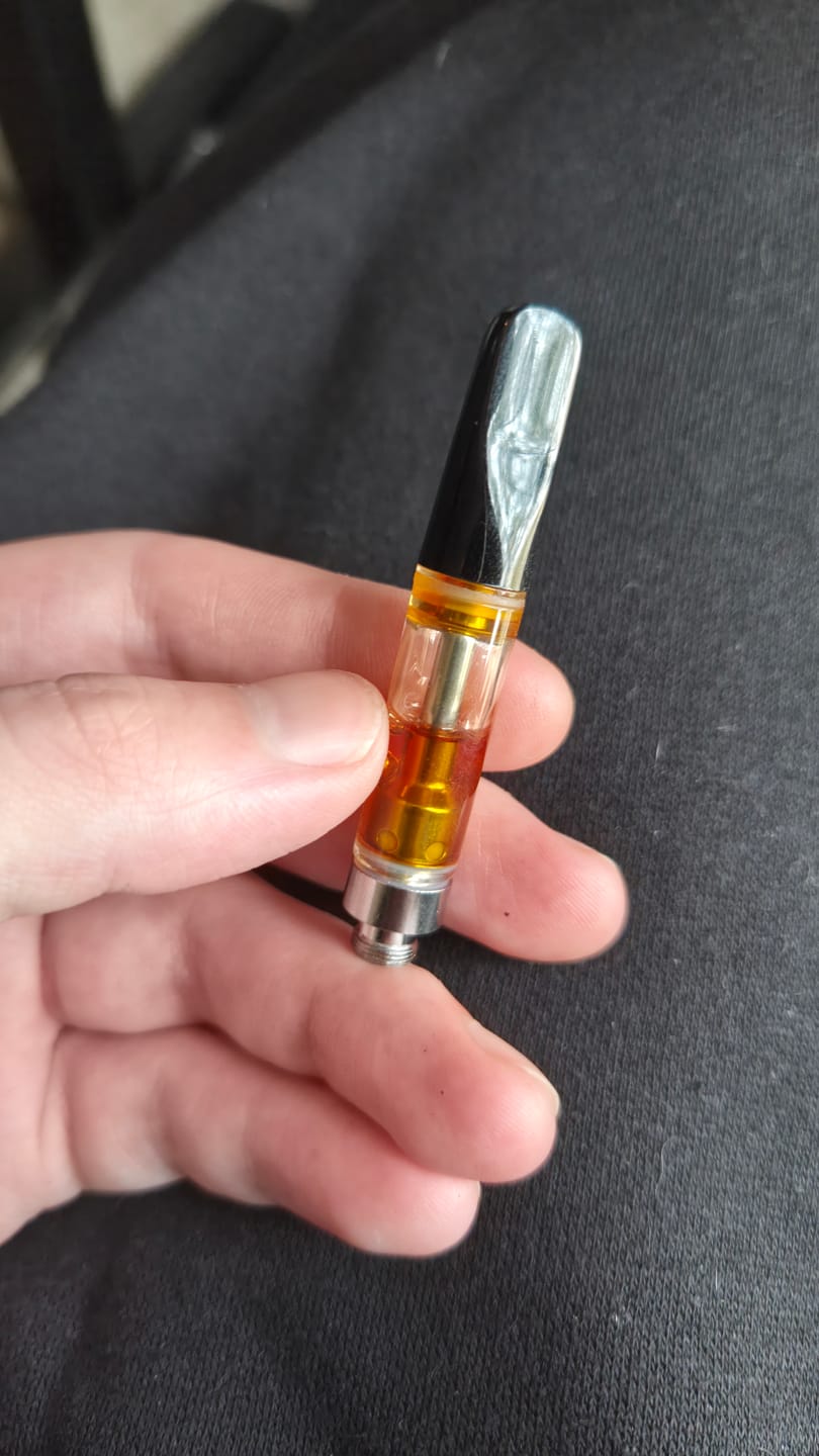 Customer photo review of 1 Gram HHC Vape Cartridge | Watermelon Zkittles - Indica