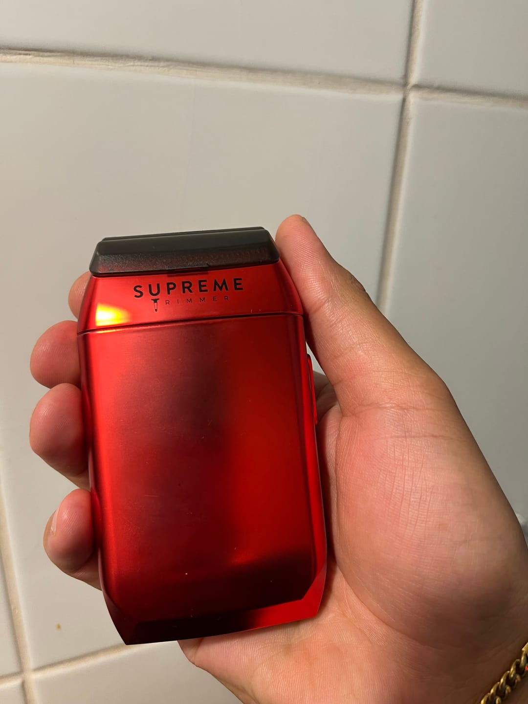 Customer photo review of Shaver Supreme Trimmer Crunch Red