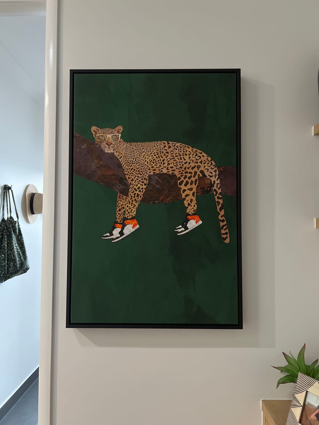 Customer photo review of Leopard Chill