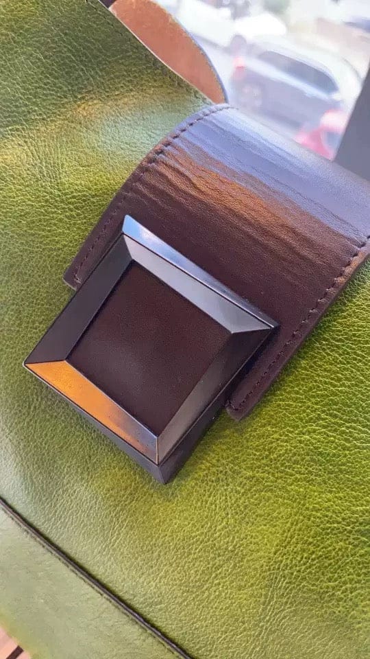Customer photo review of Women Retro Leather Handbag Crossbody Bag