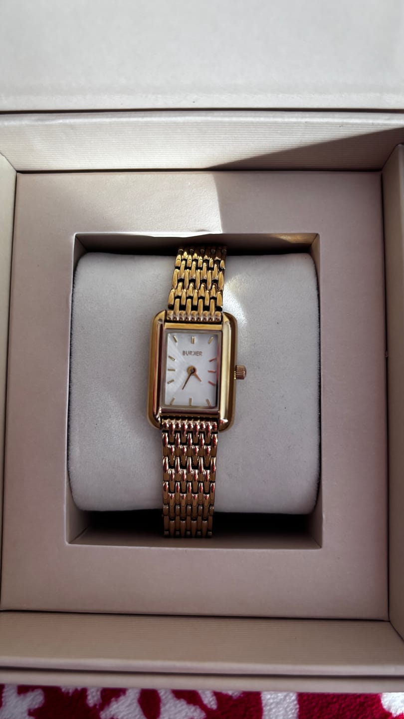 Customer photo review of Olivia Petite Gold White