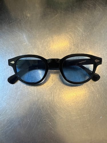 Customer photo review of Classic Blue