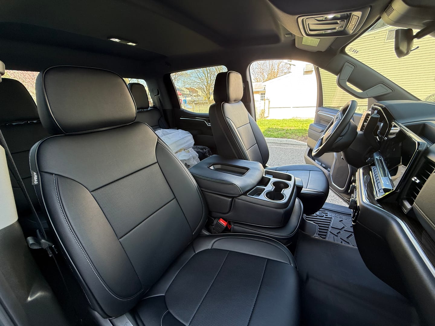 Customer photo review of 2019+ Chevrolet Silverado Premium Custom Leather Seat Covers
