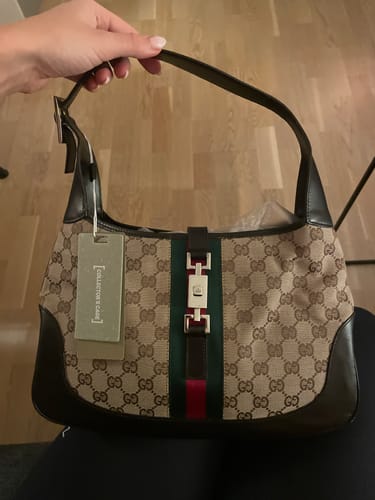 Customer photo review of Medium Jackie