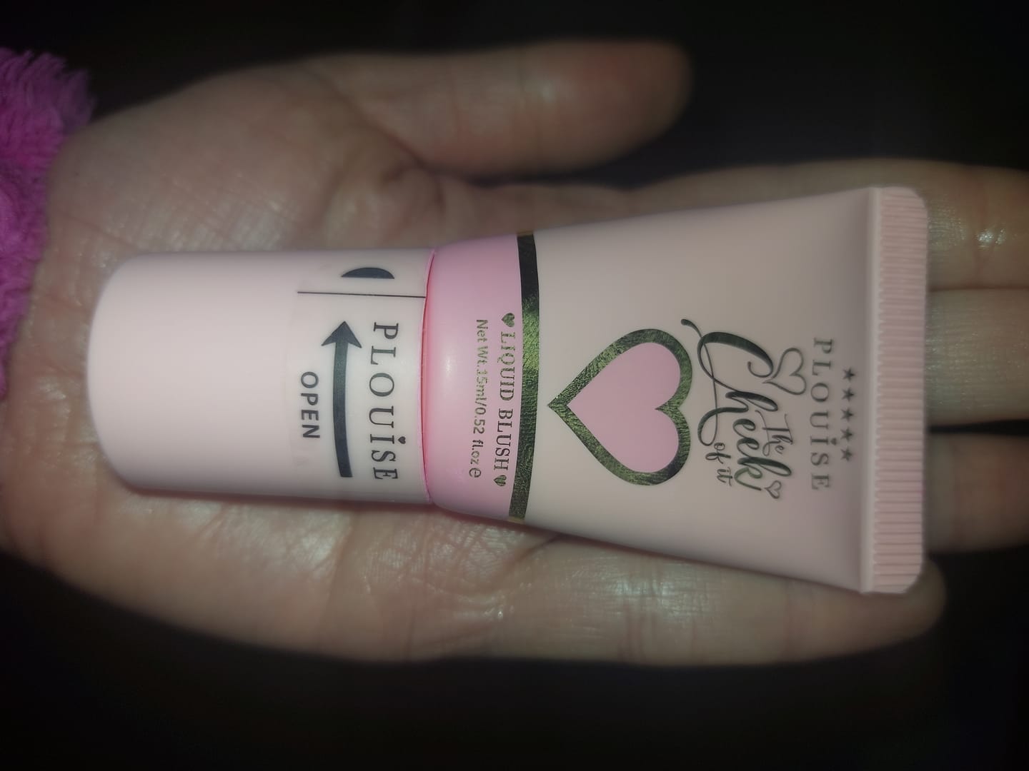 Reseña de la foto del cliente de P.Louise The Cheek Of It Liquid Blush Legally Pink Magazine