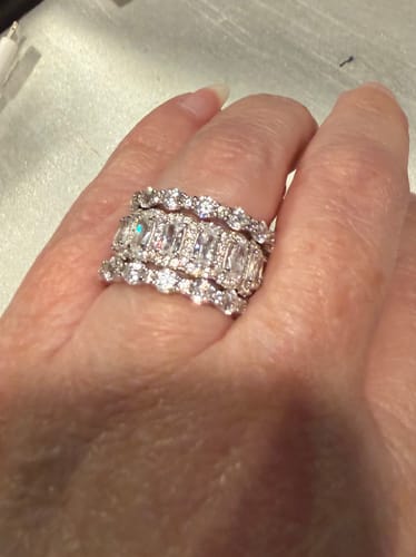 Customer photo review of Louily Attractive Cushion Cut 3PC Wedding Band Set For Women In Sterling Silver