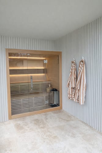 Customer photo review of 4-6 Person Traditional Sauna - 6kw Harvia Heater