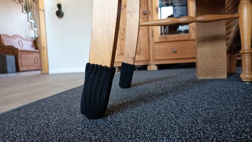 Customer photo review of Stuhlsocken Schwarz 4er Set