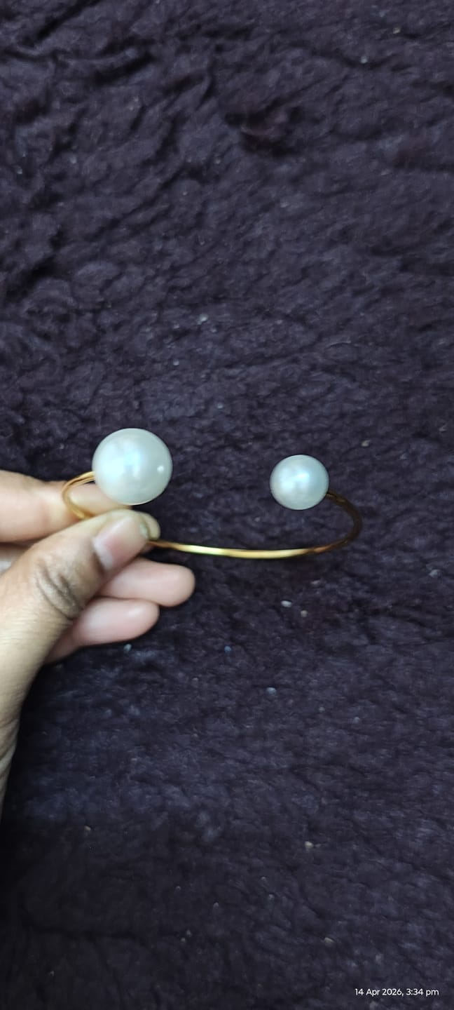 Customer photo review of Pearl Cuff Bangle Bracelet