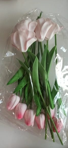 Customer photo review of 10PCS Mixed Pink Brownie Tulip Bouquet – PU Artificial Tulip Flowers for Wedding Centerpieces, Home Room Decor, Indoor Vase Arrangements & Mother’s Day Gifts