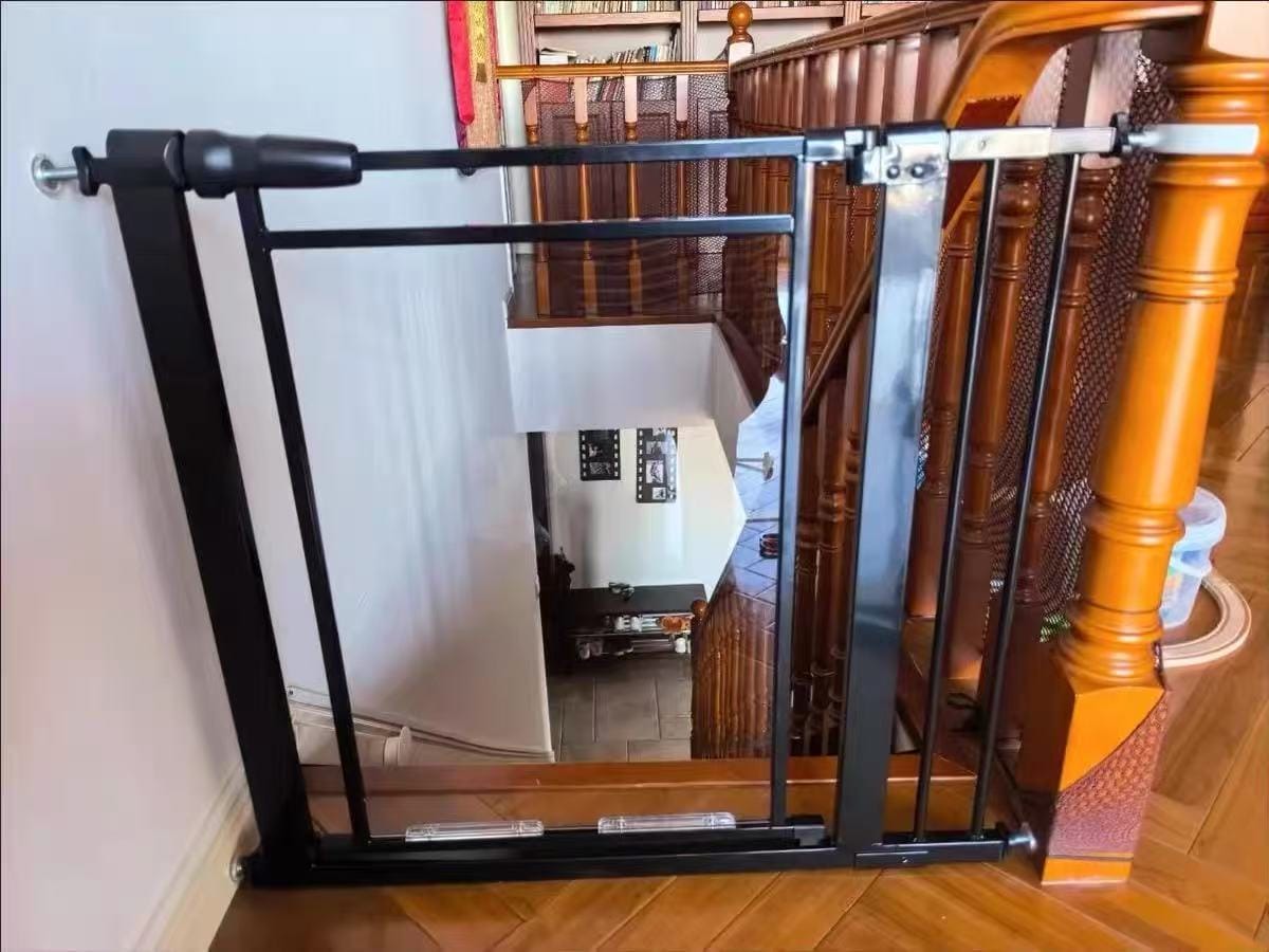 Customer photo review of 30” Tall FairyBaby Transparent Acrylic Safety Barrier
