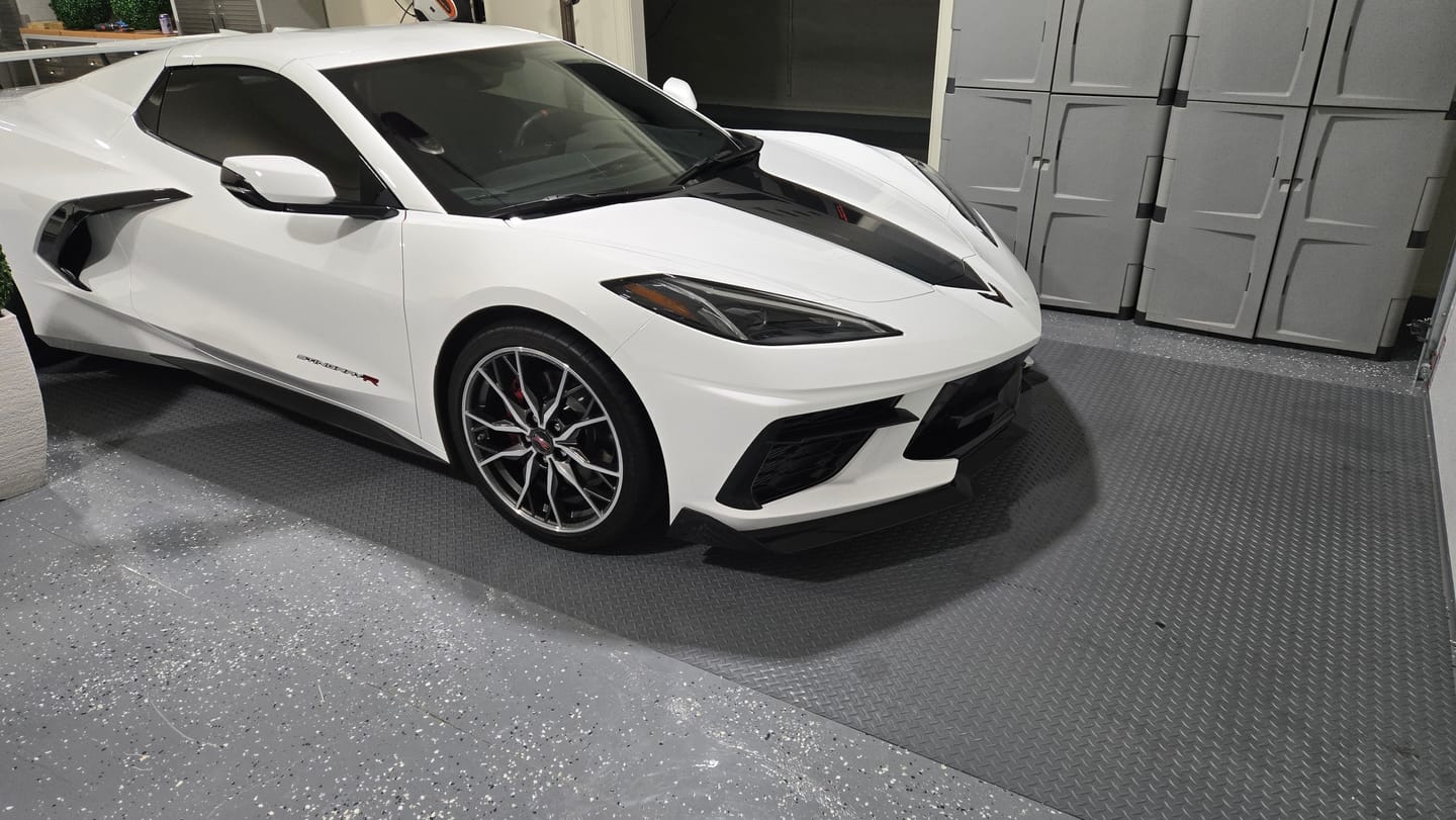 Customer photo review of Corvette C8 Front Splitter [5VM Package]