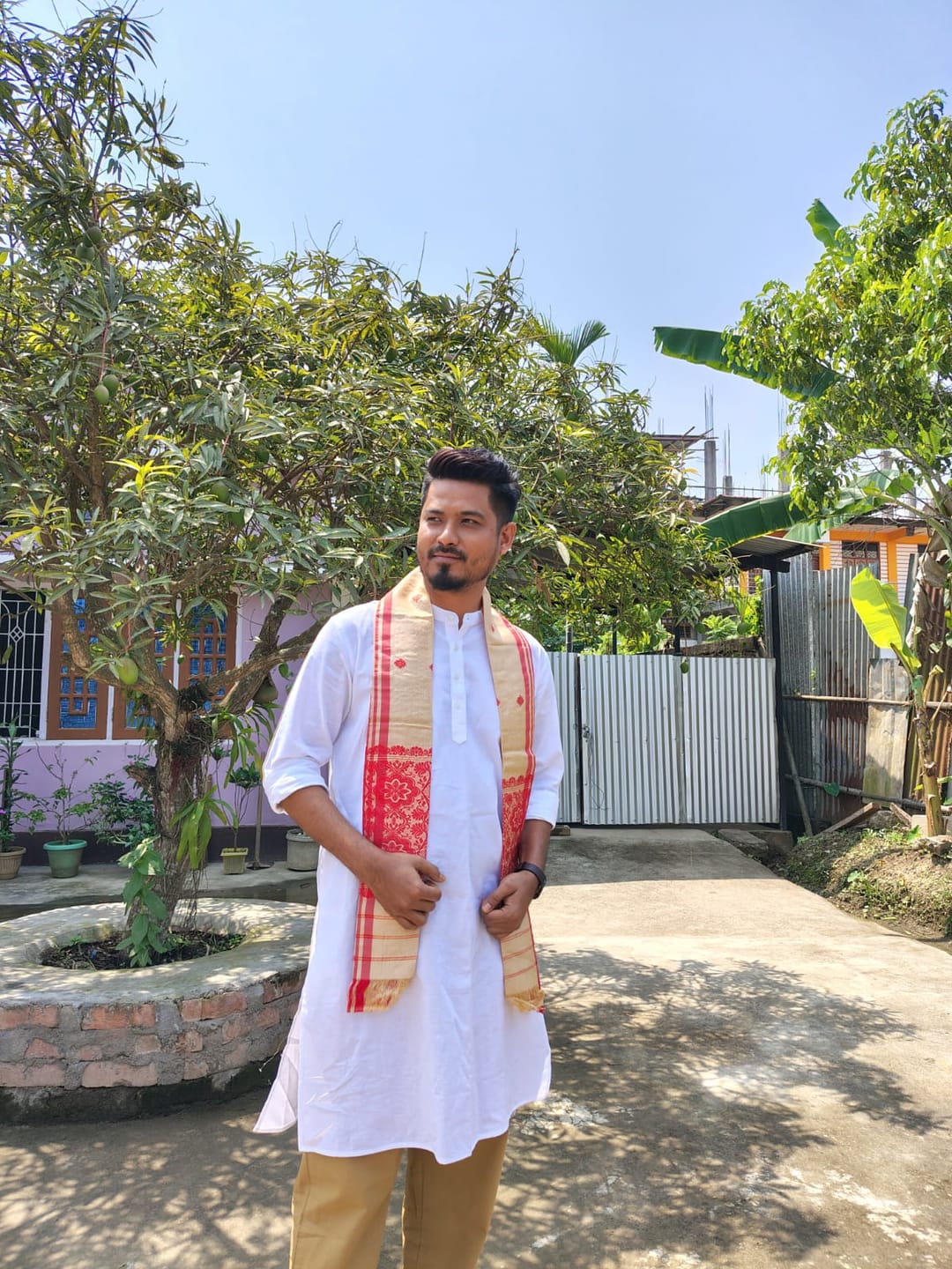 Customer photo review of Men White Airy Linen Long Kurta