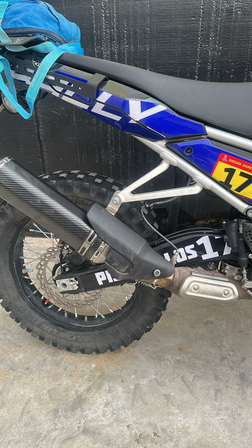 Customer photo review of Tramo Final Slip-On Voge DS800 RALLY (2025-2026) Acero Inoxidable