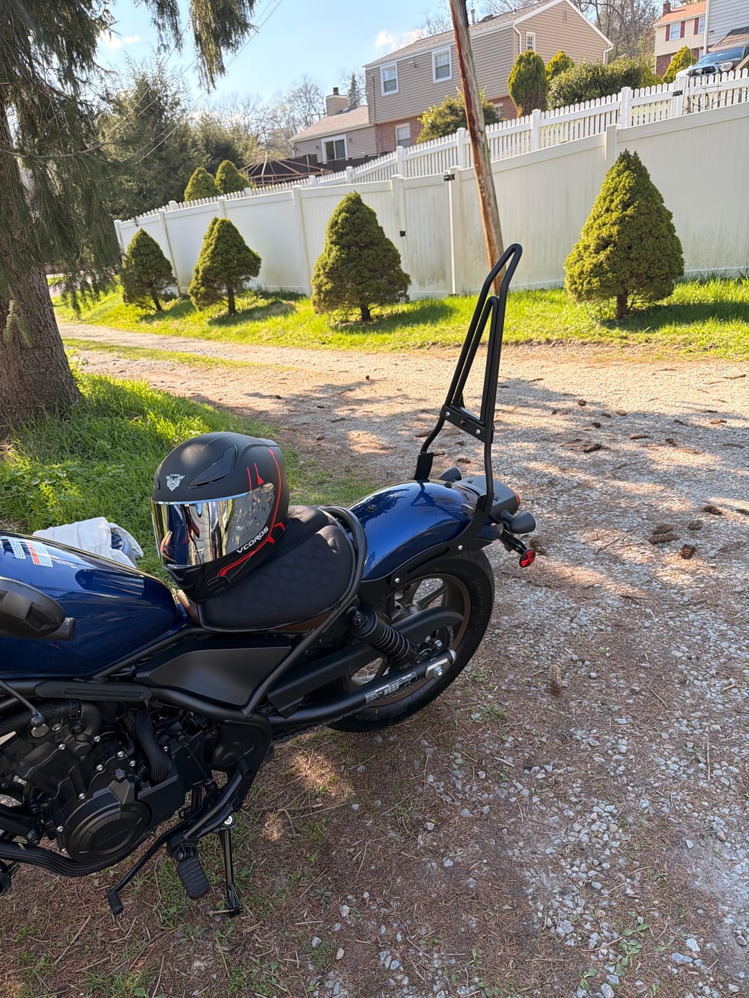 Customer photo review of Iron Born Blade 25" Sissy Bar with Foldable Luggage Rack for Honda Rebel 500/ABS Matte Black
