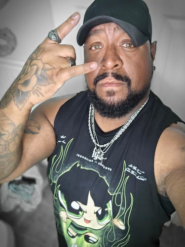 Customer photo review of [Limited Edition] 'Cartoons: Powerpuff Girls Buttercup' Classic Tank