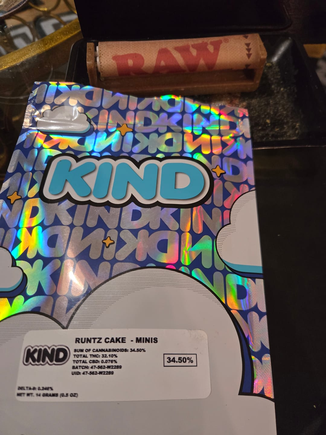 Customer photo review of Runtz Cake - Minis - 14 Grams - Hybrid