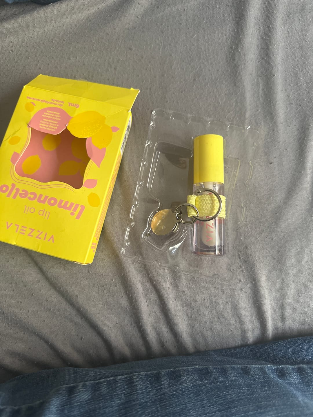 Customer photo review of Lip Oil Limoncello – Vizzela