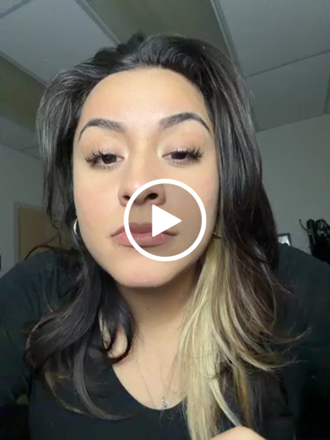 Customer video review of Camellia