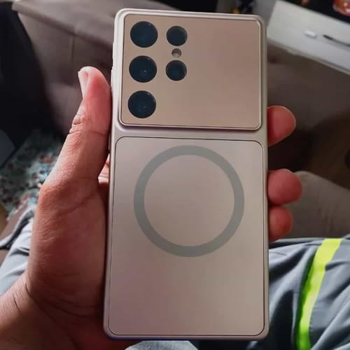 Customer photo review of Samsung Galaxy MagSafe Phone Case