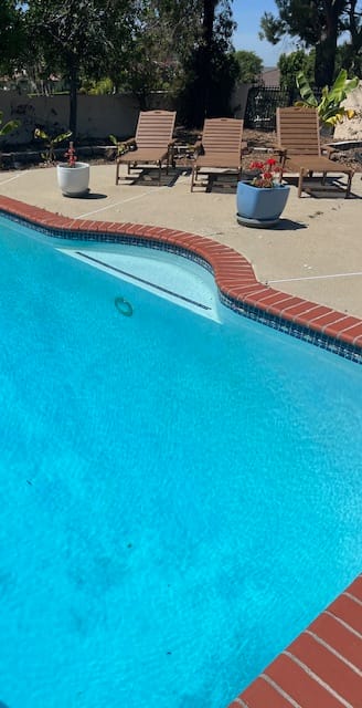 Customer photo review of Chaise Lounge With Adjustable Back, Wheels, & Free Cushion