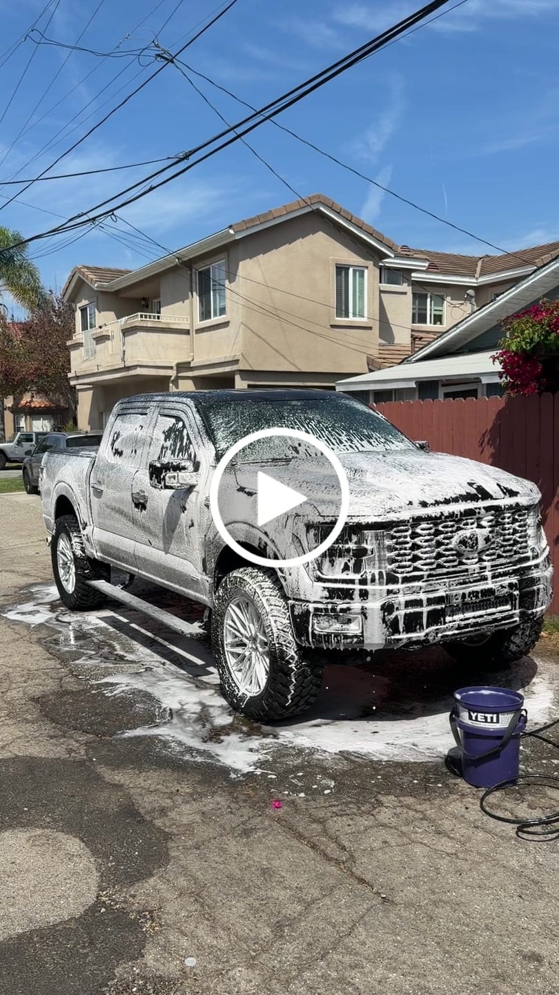Customer video review of Hotshot - Gallon