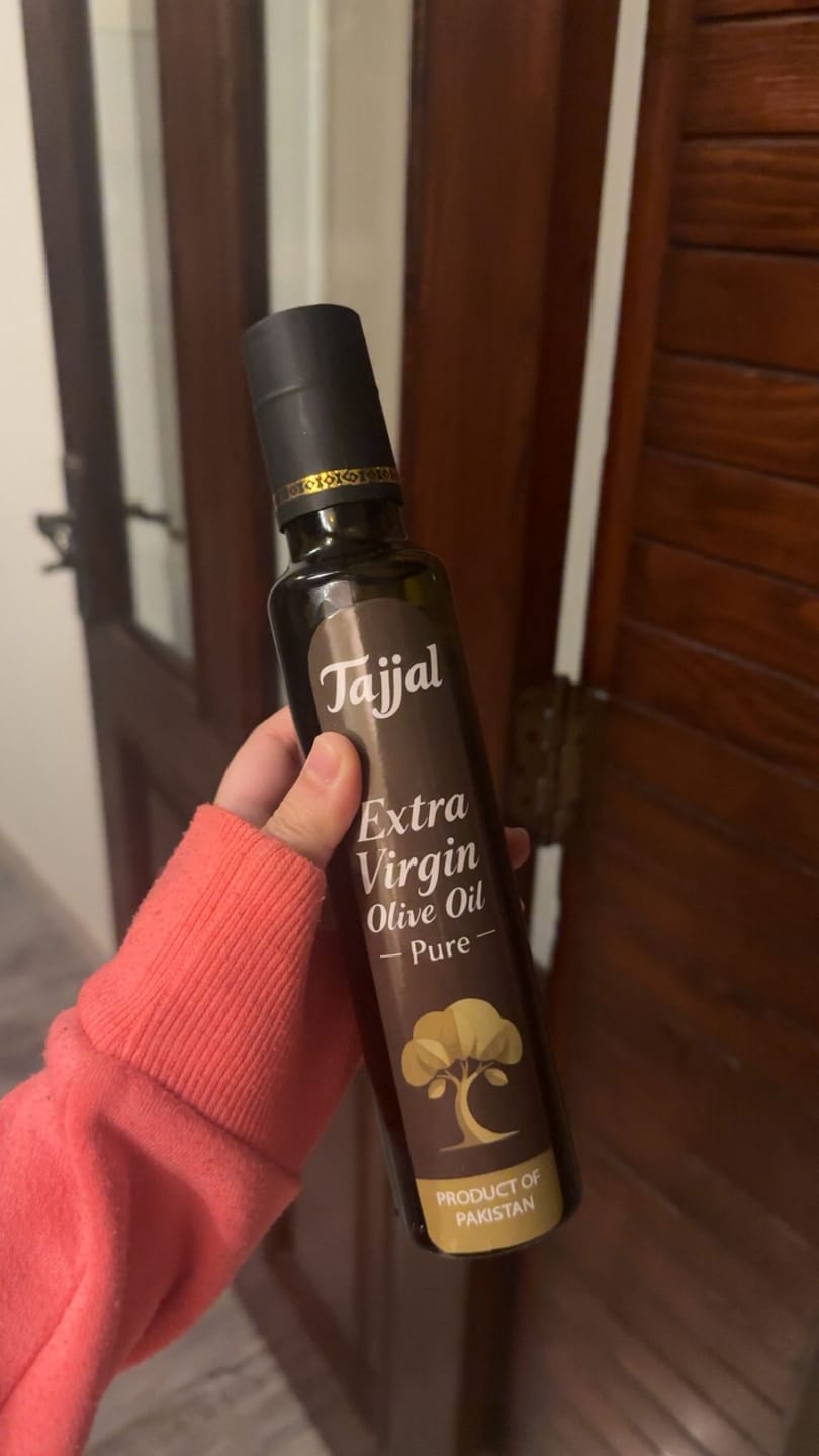 Customer photo review of Organic Extra Virgin Olive Oil - Glass Packing