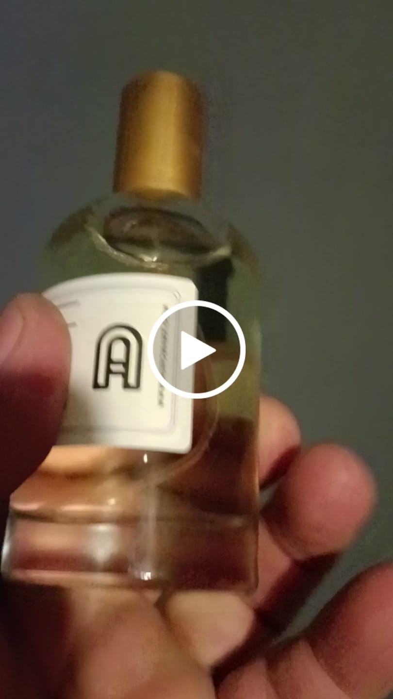 Customer video review of Dualité Noire (Parfum) Inspirado en Good Girl (Carolina Herrera)