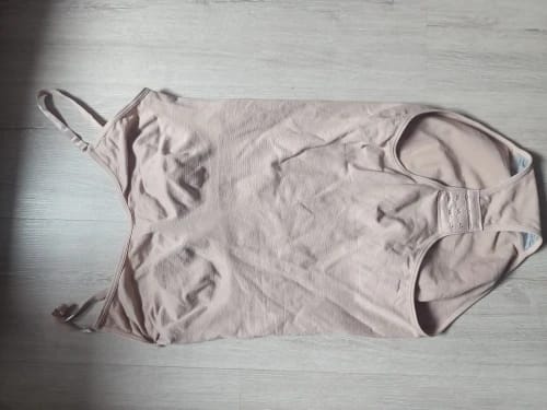 Customer photo review of Silhouette Enhancing Bodysuit