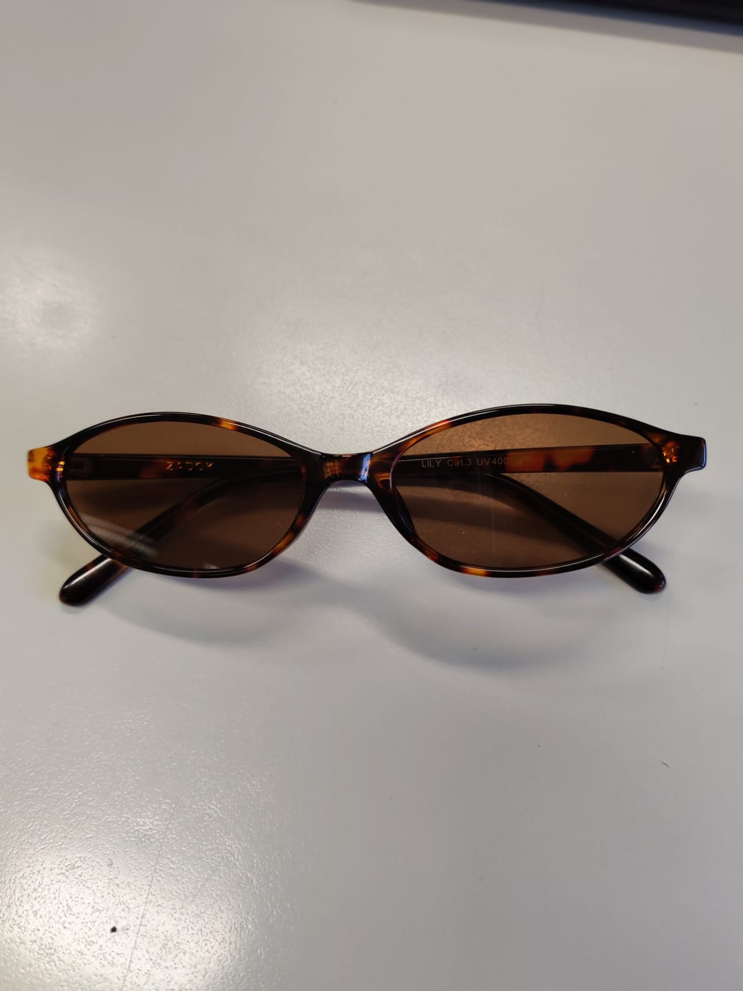 Customer photo review of LILY / TORTOISE