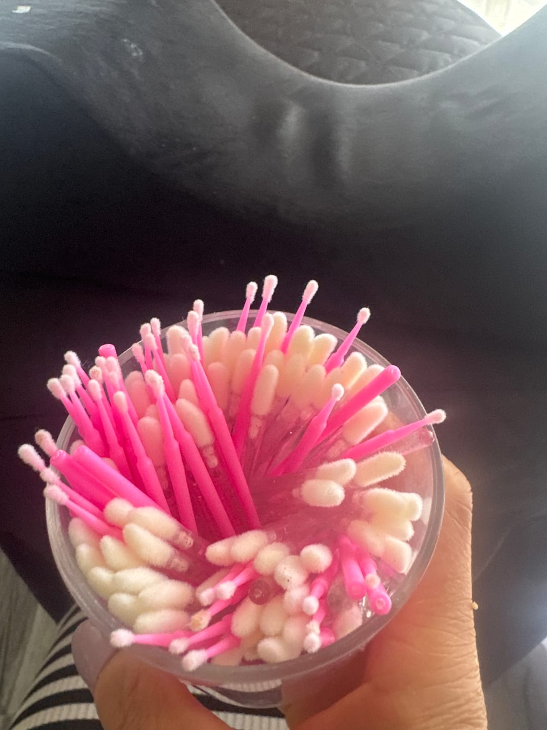 Customer photo review of Glitter Lip Brush 50PCS