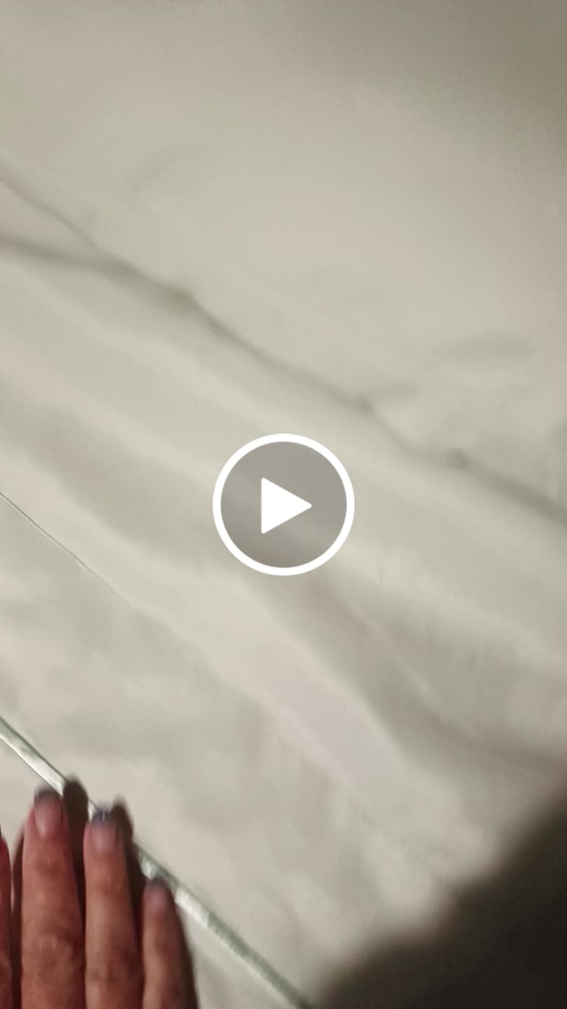 Customer video review of Sábanas Lujo 1800 Hilos - 2 Plazas - Soft Touch