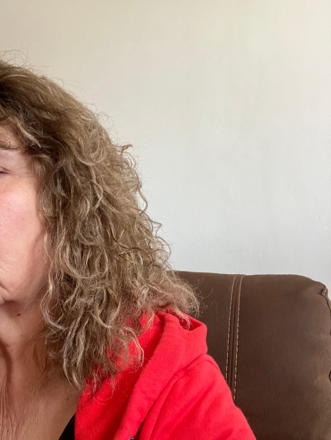 Customer photo review of Crema de Peinar sin Enjuague Fortalecedor para Cabello Rizado 320 ml