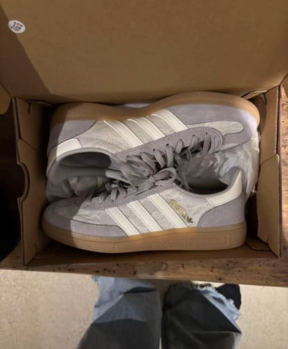 Customer photo review of Adidas Spezial Lacey Flower